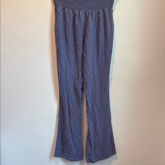 Fashion Nova Medium Blue Elastic Smocked Waist Flare Lounge Pants - Picture 1 of 8
